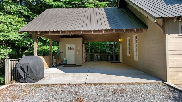 80 Unaka Dr, Monteagle, TN 37356