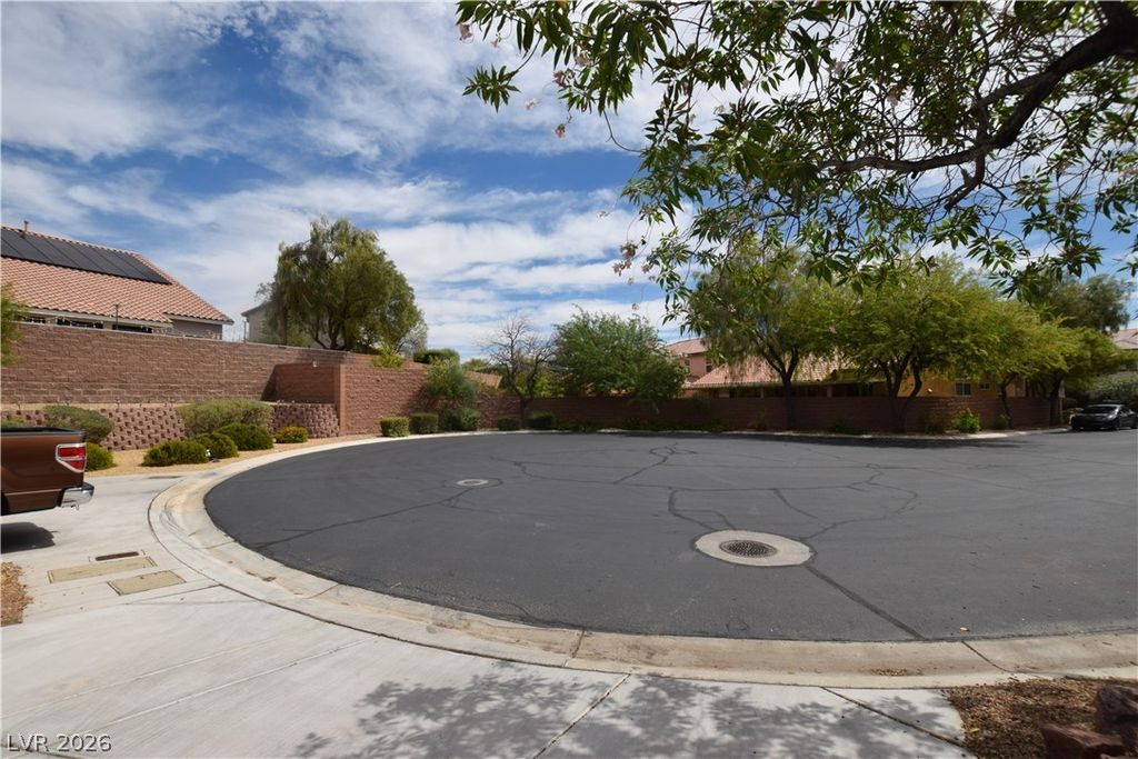9191 Ridge Wolves Court, Las Vegas, NV 89178 — photo 3