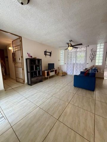 1 URB LAS QUINTAS D 5, Bayamon, PR 00956