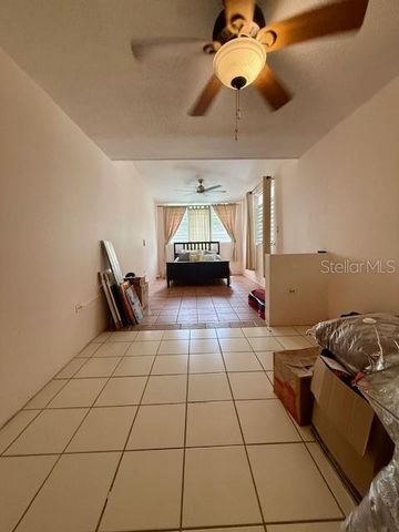 1 URB LAS QUINTAS D 5, Bayamon, PR 00956