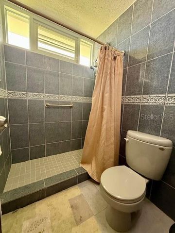 1 URB LAS QUINTAS D 5, Bayamon, PR 00956