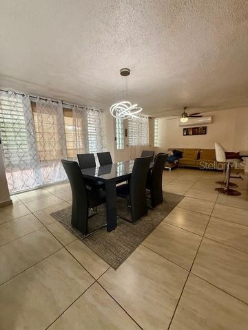 1 URB LAS QUINTAS D 5, Bayamon, PR 00956