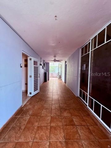 1 URB LAS QUINTAS D 5, Bayamon, PR 00956