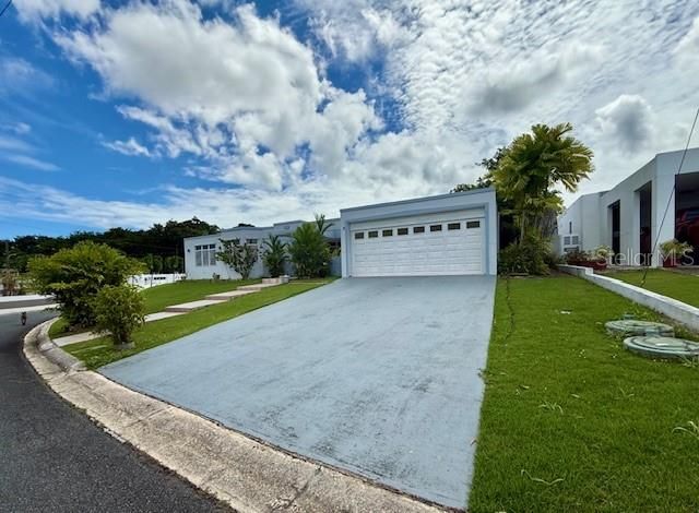 1 URB LAS QUINTAS D 5, Bayamon, PR 00956