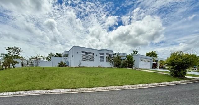 1 URB LAS QUINTAS D 5, Bayamon, PR 00956