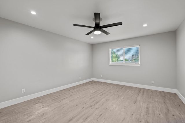 7360 Gardner Ave, Sacramento, CA 95828