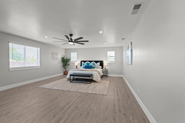 7360 Gardner Ave, Sacramento, CA 95828