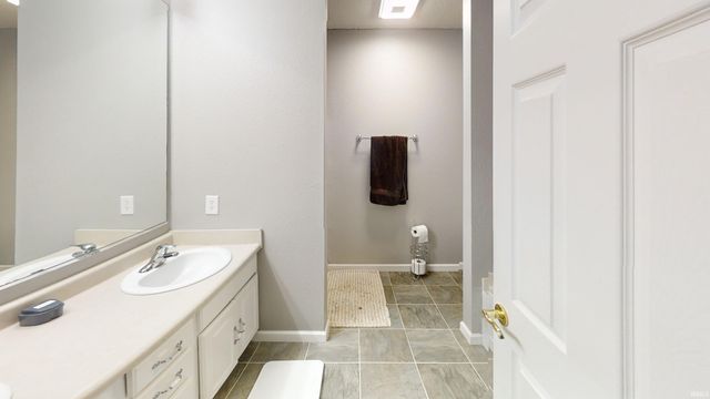 3881 White Cliff Way, Whitestown, IN 46075