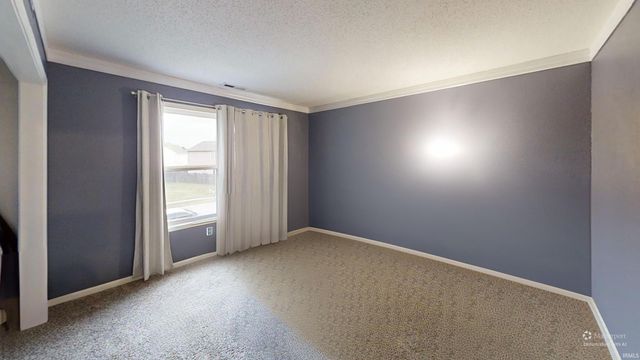3881 White Cliff Way, Whitestown, IN 46075