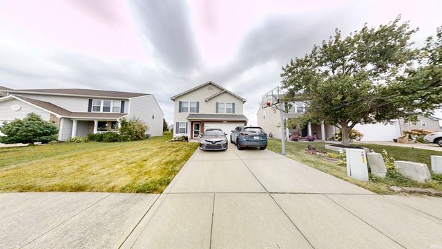 3881 White Cliff Way, Whitestown, IN 46075