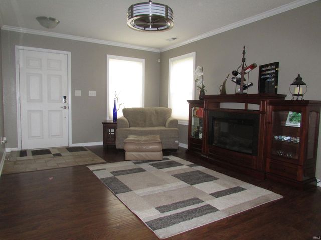 3881 White Cliff Way, Whitestown, IN 46075