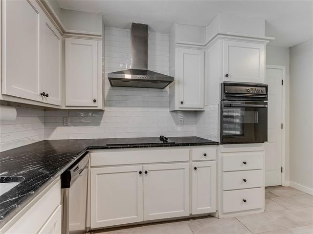 3120 NW 61st Place, Oklahoma City, OK 73112