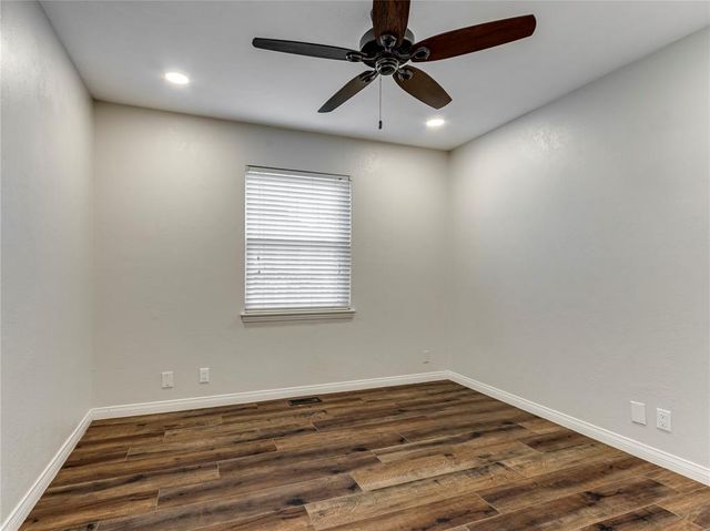 3120 NW 61st Place, Oklahoma City, OK 73112