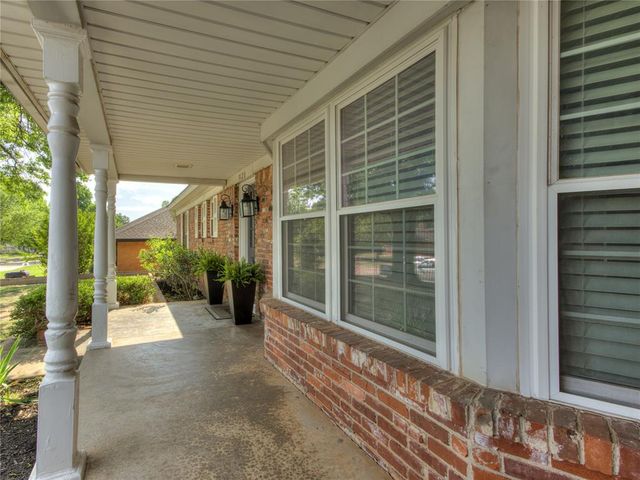 3120 NW 61st Place, Oklahoma City, OK 73112