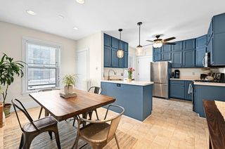 2527 N Stowell AVENUE #1, Milwaukee, WI 53211