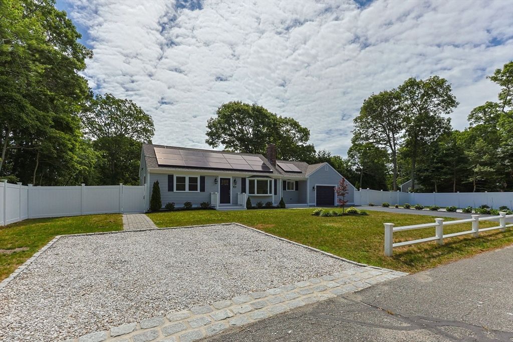 28 Vandermint Lane, Barnstable, MA 02601