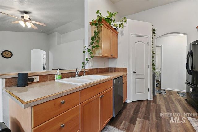 1723 W Lowry, Meridian, ID 83642