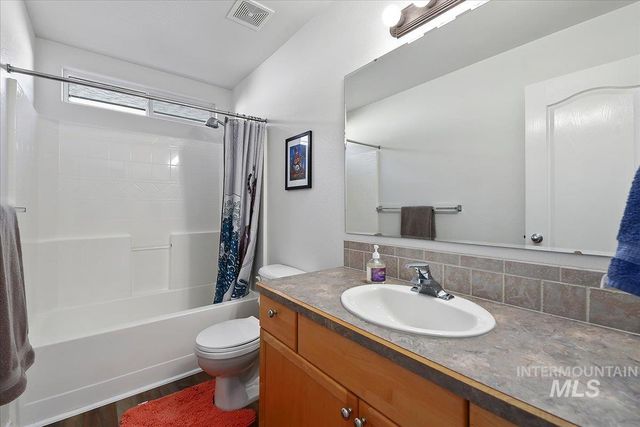 1723 W Lowry, Meridian, ID 83642
