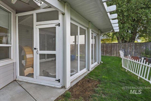 1723 W Lowry, Meridian, ID 83642