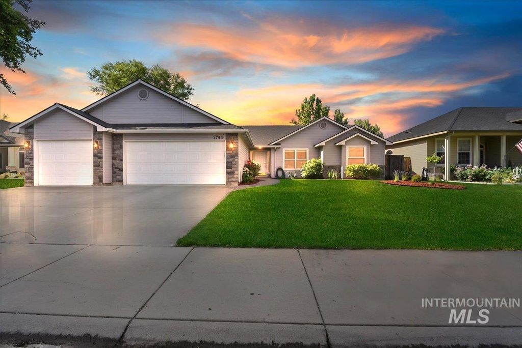1723 W Lowry, Meridian, ID 83642