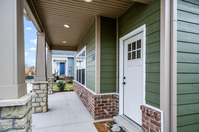 807 Rosemary Ln, La Grange, KY 40031