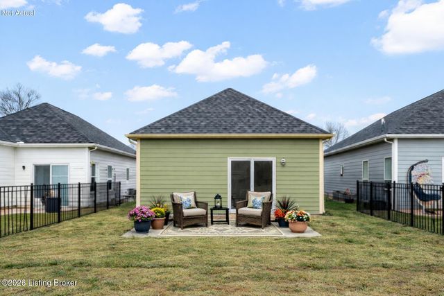 807 Rosemary Ln, La Grange, KY 40031