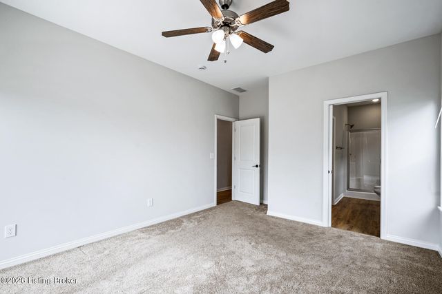 807 Rosemary Ln, La Grange, KY 40031