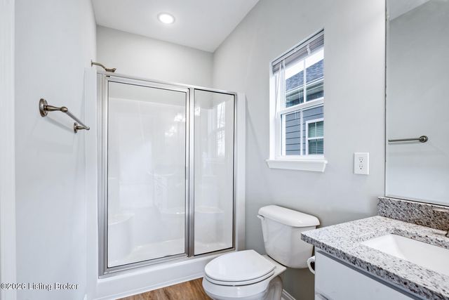 807 Rosemary Ln, La Grange, KY 40031