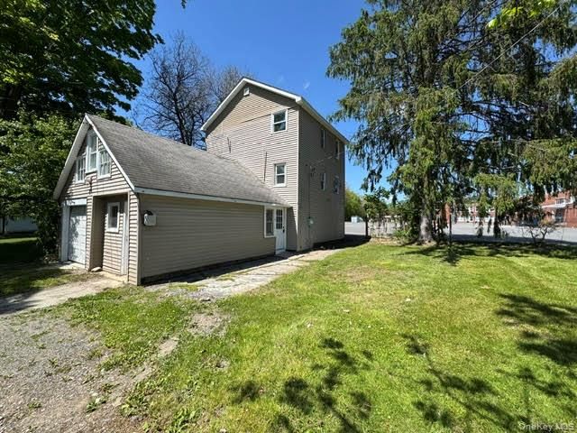12 Edmunds Lane, Pine Bush, NY 12566
