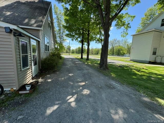 12 Edmunds Lane, Pine Bush, NY 12566