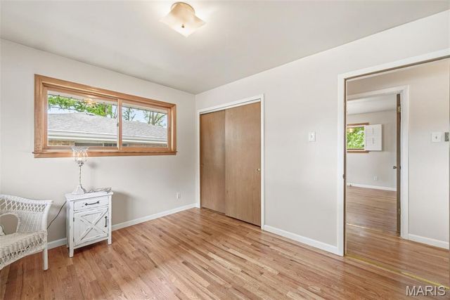 7712 Sunray Lane, Crestwood, MO 63123