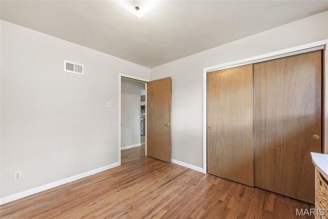 7712 Sunray Lane, Crestwood, MO 63123