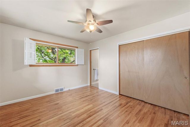 7712 Sunray Lane, Crestwood, MO 63123
