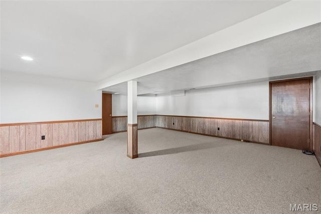 7712 Sunray Lane, Crestwood, MO 63123