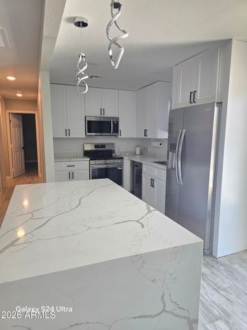17226 N 17TH Street, Phoenix, AZ 85022