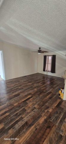 3815 Oak Meadow Street, Granbury, TX 76048