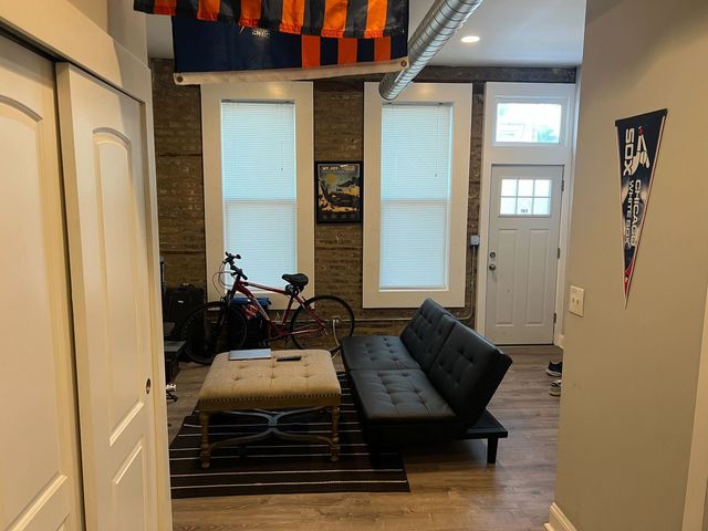1716 W 19th Street 2S, Chicago, IL 60608