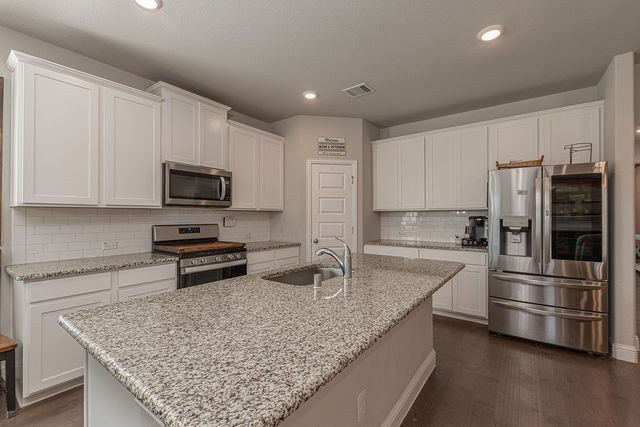 102 Highedge Drive, Fate, TX 75087