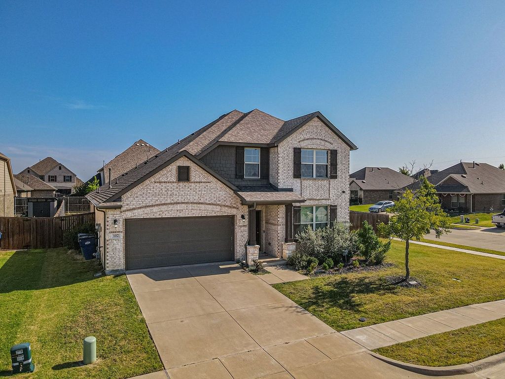 102 Highedge Drive, Fate, TX 75087