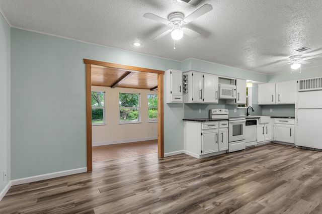 117 Bellaire Drive, Denton, TX 76209