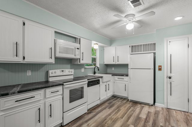 117 Bellaire Drive, Denton, TX 76209