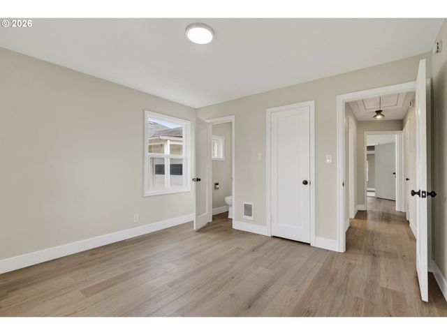 520 24TH Ave, Longview, WA 98632