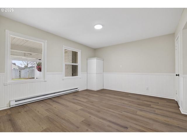 520 24TH Ave, Longview, WA 98632