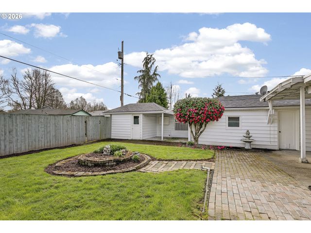 520 24TH Ave, Longview, WA 98632