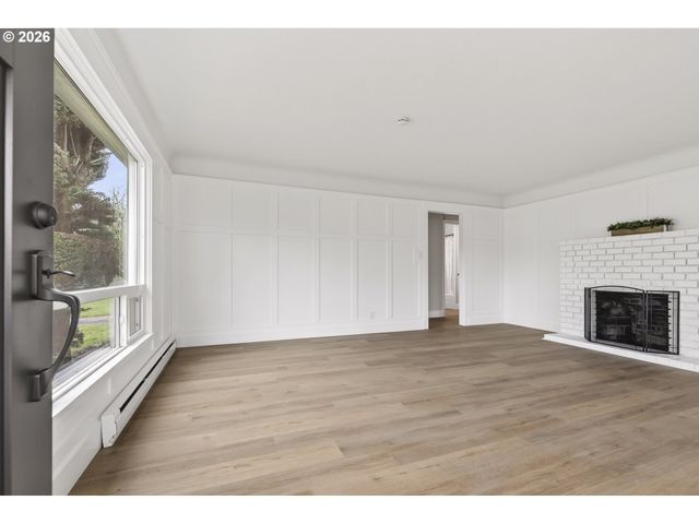 520 24TH Ave, Longview, WA 98632