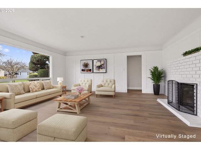 520 24TH Ave, Longview, WA 98632