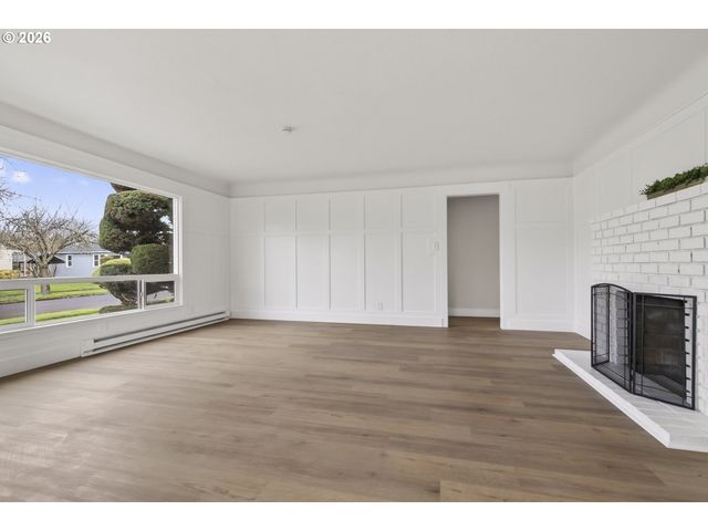 520 24TH Ave, Longview, WA 98632