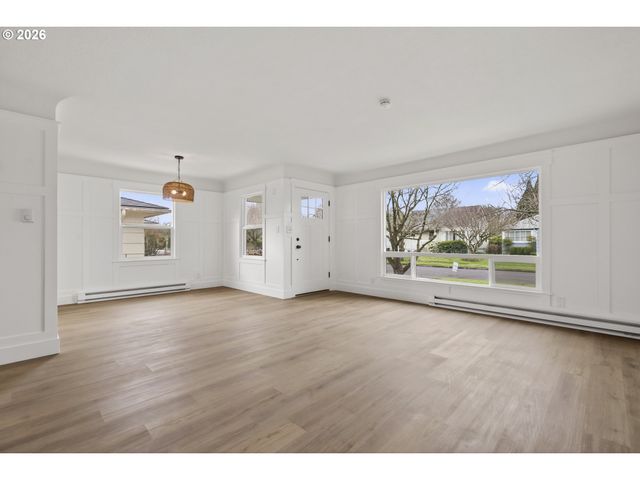 520 24TH Ave, Longview, WA 98632