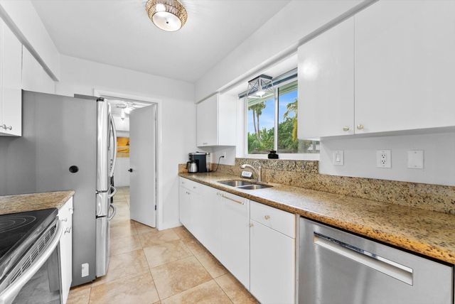 1257 NW 5th Street, Boca Raton, FL 33486