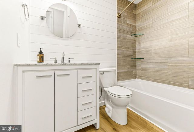 102 KINGS CROFT, Cherry Hill, NJ 08034